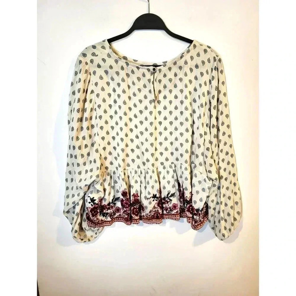 Boho Print Top - Picture 2 of 5